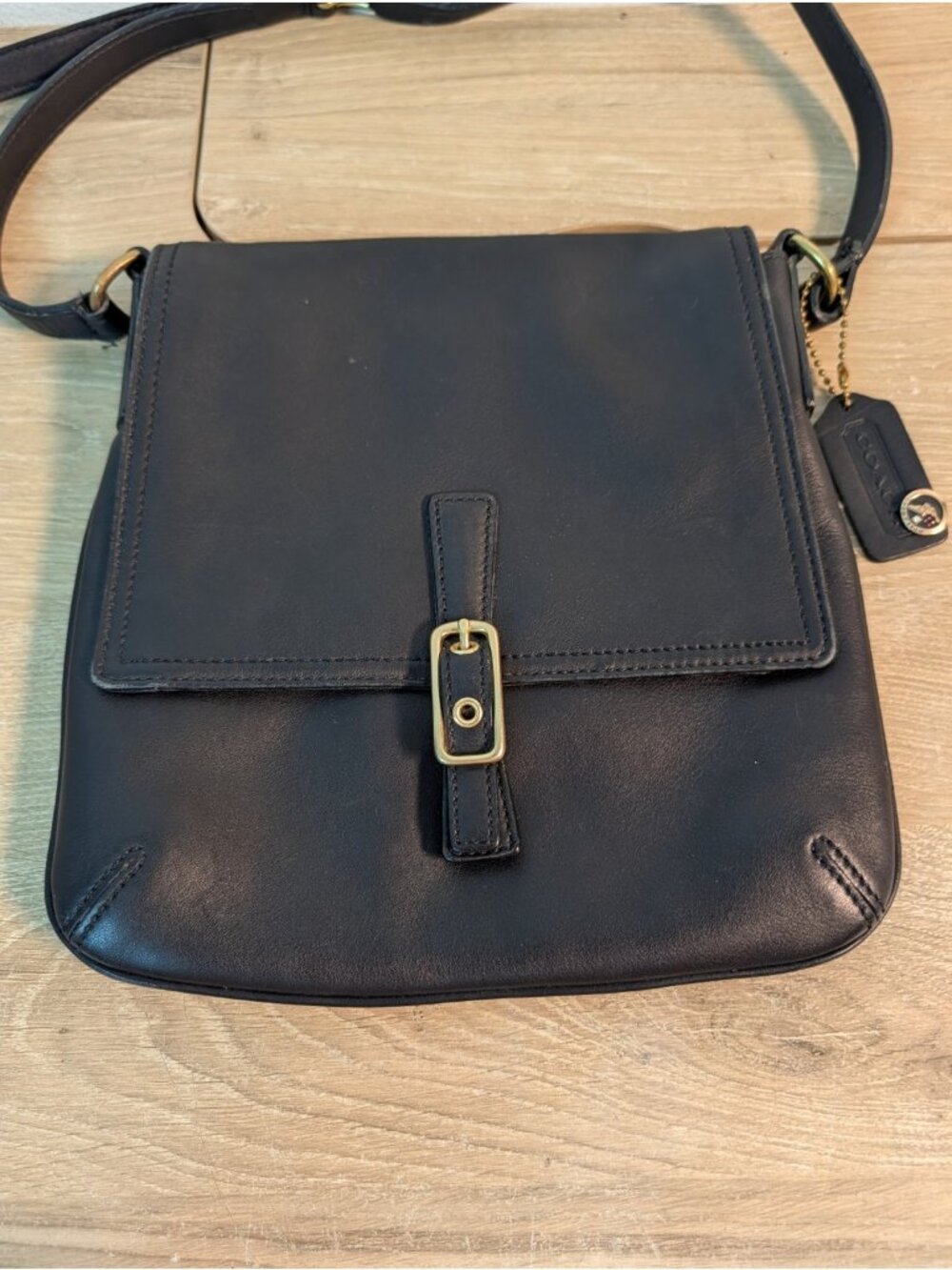 Vintage COACH Y2K Black Soft Leather M33-9592 Crossbody Strap Handbag - Picture 2 of 9